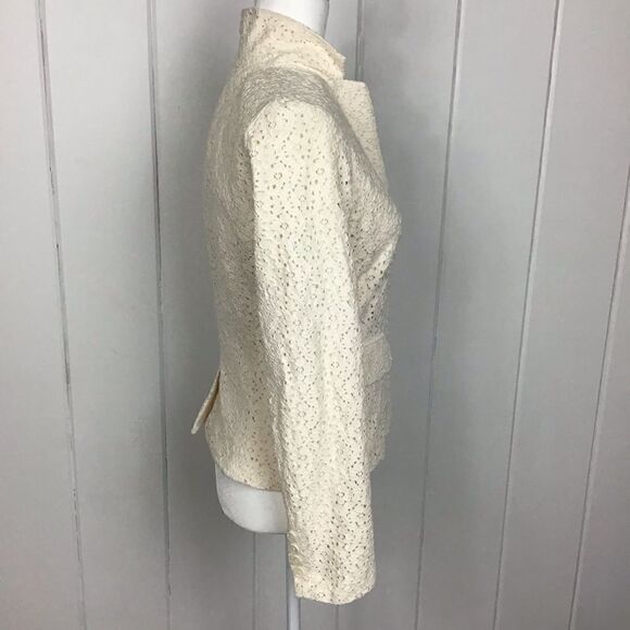 Kenar Cream Cotton Eyelet Lace Blazer - XS - Picture 5 of 7
